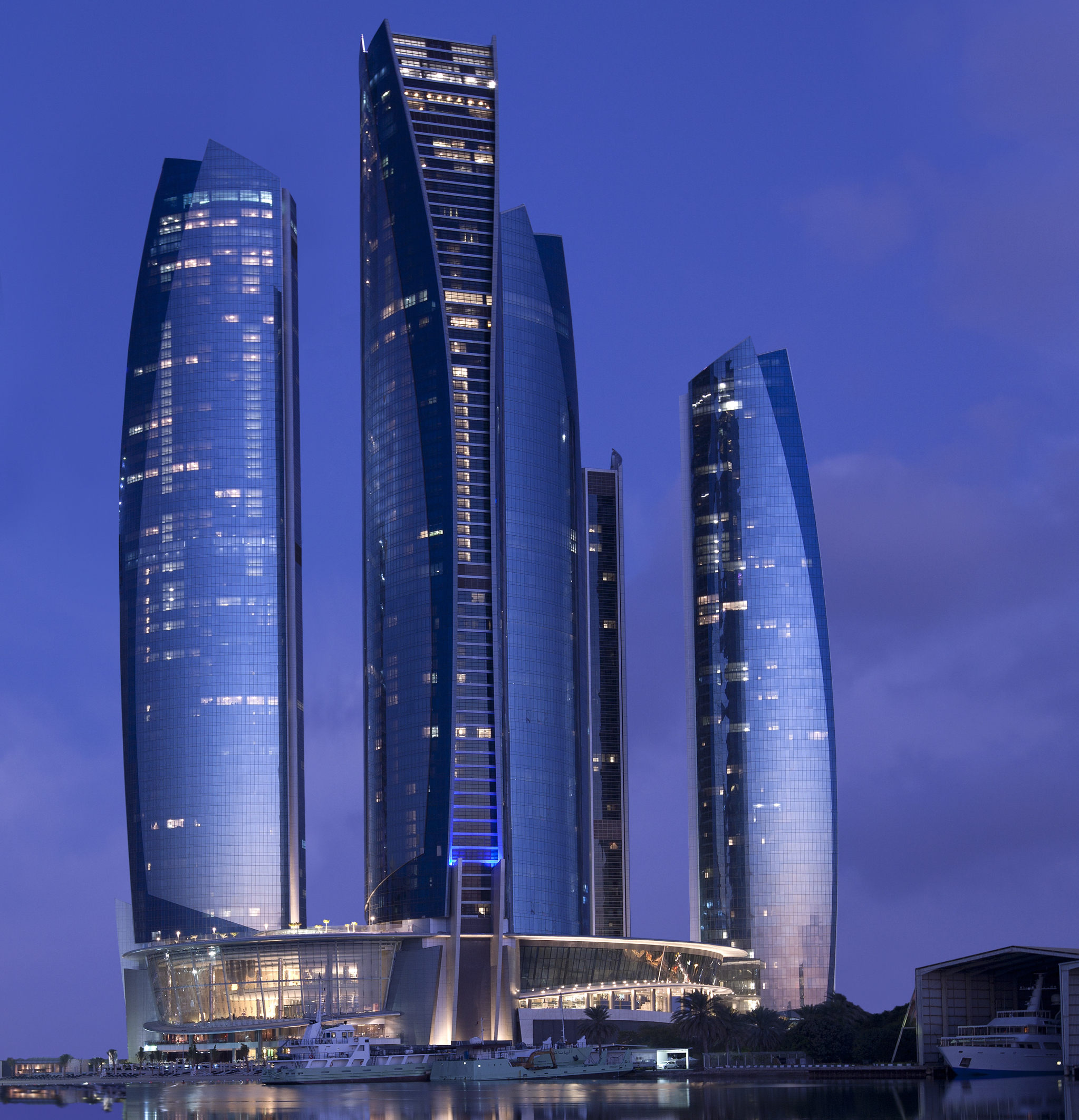 _Jumeirah_at_Etihad_Towers-The_Towers_Exterior_.jpg